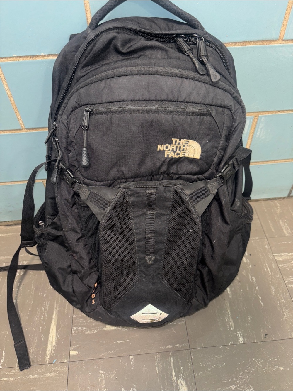 The North Face Black Recon Backpack with Flex Vent Black Bookbag